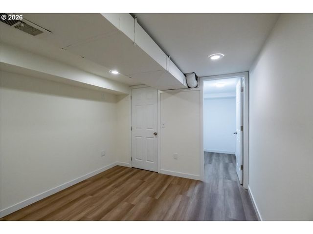 8610 Ne HANCOCK St, Portland, OR 97220