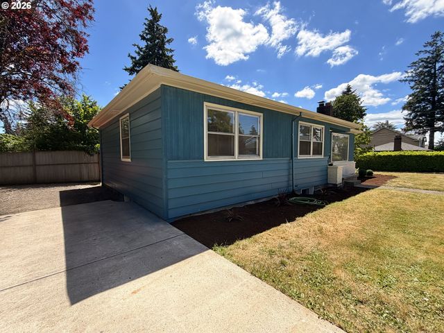 8610 Ne HANCOCK St, Portland, OR 97220
