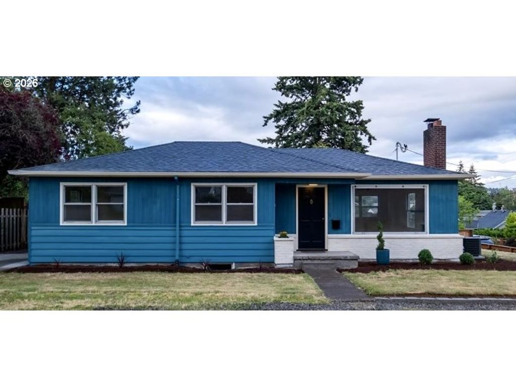 8610 Ne HANCOCK St, Portland, OR 97220