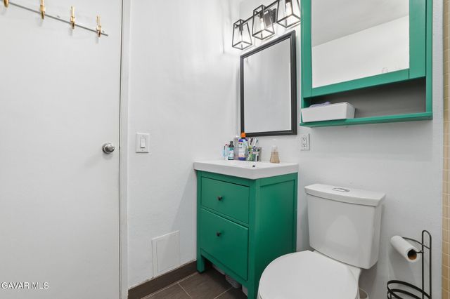 143 N Wendy Drive, Newbury Park, CA 91320