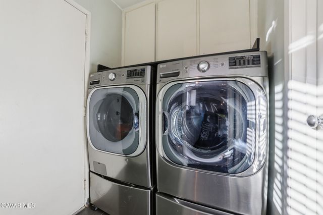 143 N Wendy Drive, Newbury Park, CA 91320