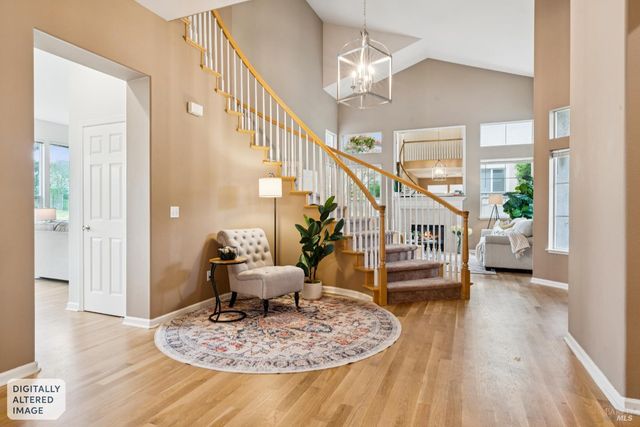 2147 Falcon Ridge Dr, Petaluma, CA 94954