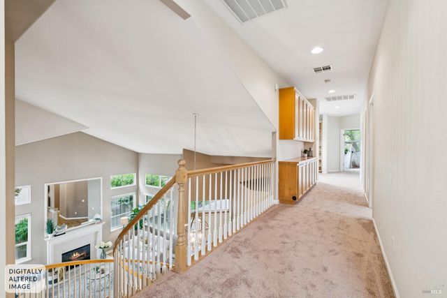 2147 Falcon Ridge Dr, Petaluma, CA 94954