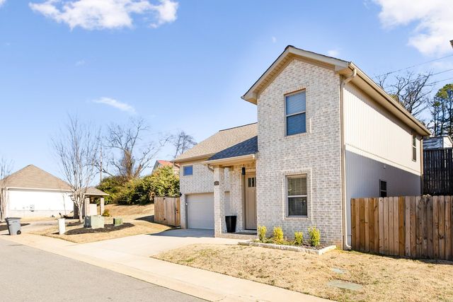 3393 Garden Club Drive, Bryant, AR 72022