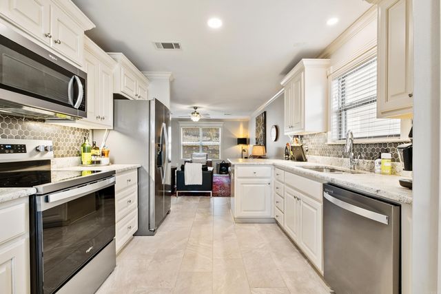 3393 Garden Club Drive, Bryant, AR 72022