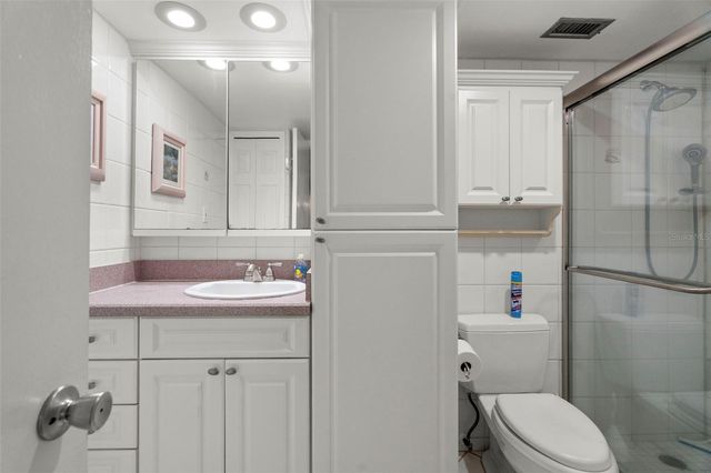 660 ISLAND WAY 902, Clearwater, FL 33767