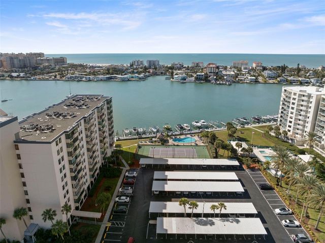 660 ISLAND WAY 902, Clearwater, FL 33767