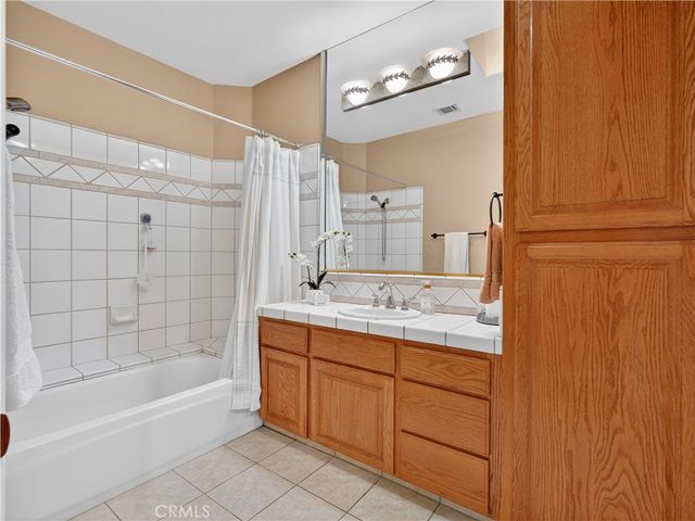 3505 Doubletree, Madera, CA 93637