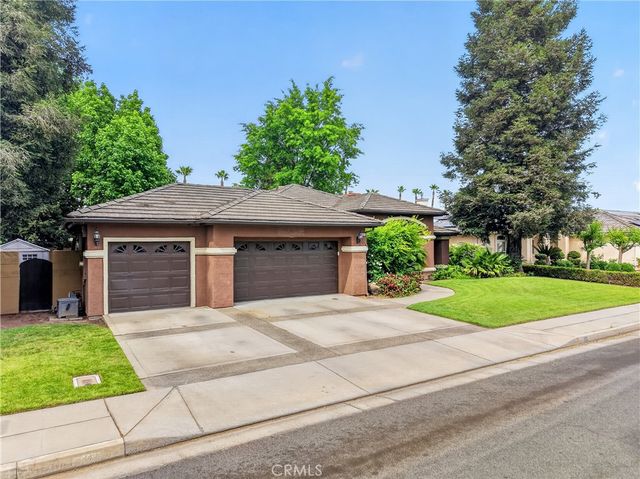 3505 Doubletree, Madera, CA 93637