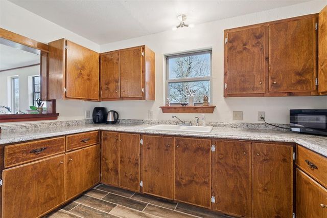 2947 NE 156th Avenue, Norman, OK 73026