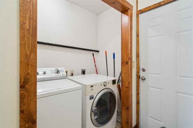 2947 NE 156th Avenue, Norman, OK 73026