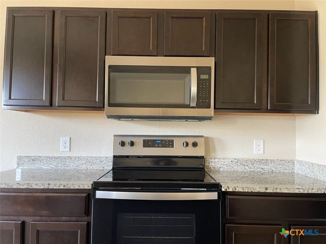 6114 Sally Ride Lane, Killeen, TX 76543