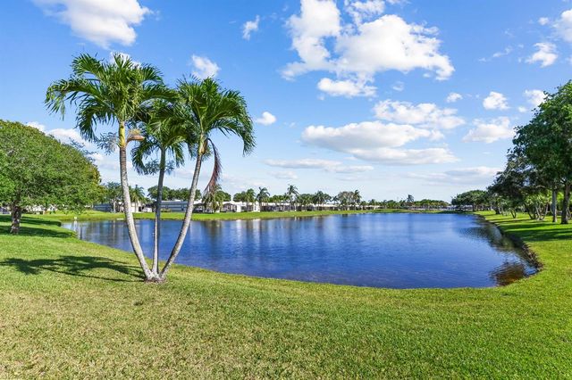 9244 Flynn Circle 2, Boca Raton, FL 33496