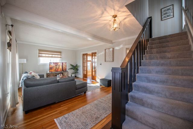 329 Park Avenue NW, New Philadelphia, OH 44663