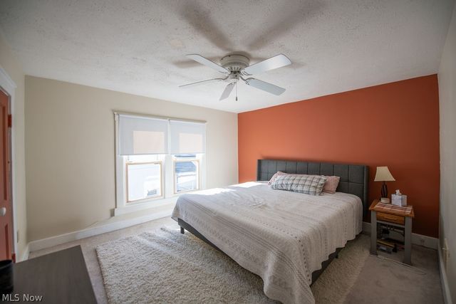 329 Park Avenue NW, New Philadelphia, OH 44663