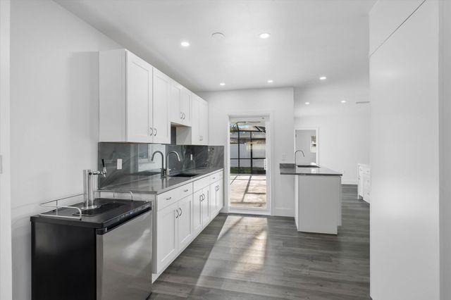 1650 NW 9TH Street, Boca Raton, FL 33486