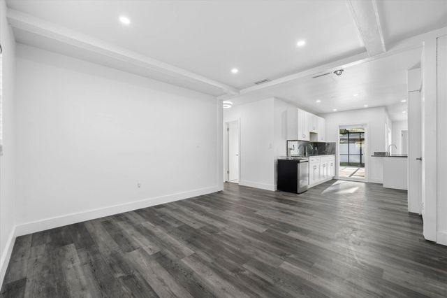 1650 NW 9TH Street, Boca Raton, FL 33486