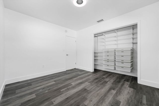1650 NW 9TH Street, Boca Raton, FL 33486