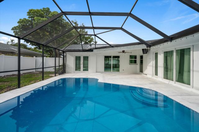 1650 NW 9TH Street, Boca Raton, FL 33486