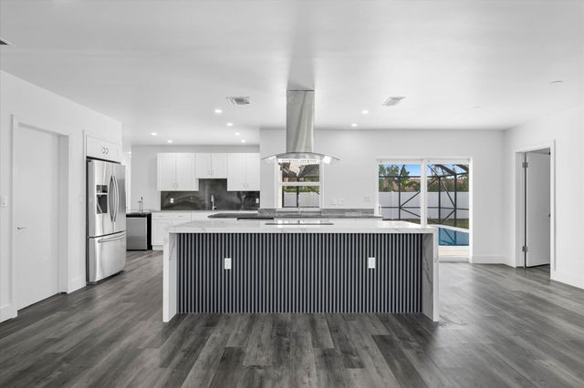 1650 NW 9TH Street, Boca Raton, FL 33486