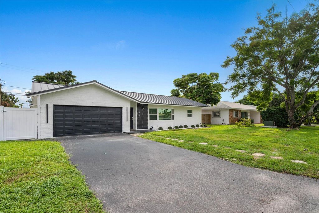 1650 NW 9TH Street, Boca Raton, FL 33486