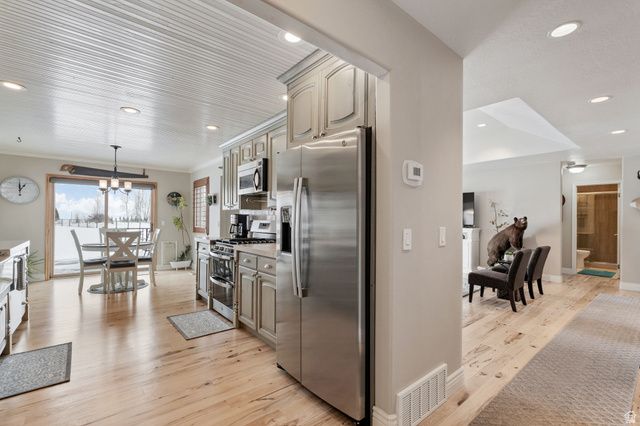 455 W N BENCH RD, Oakley, UT 84055