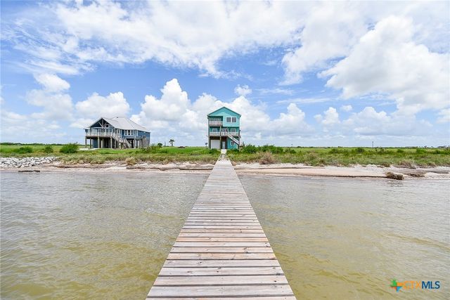 3125 Bay Ridge Drive, Palacios, TX 77465