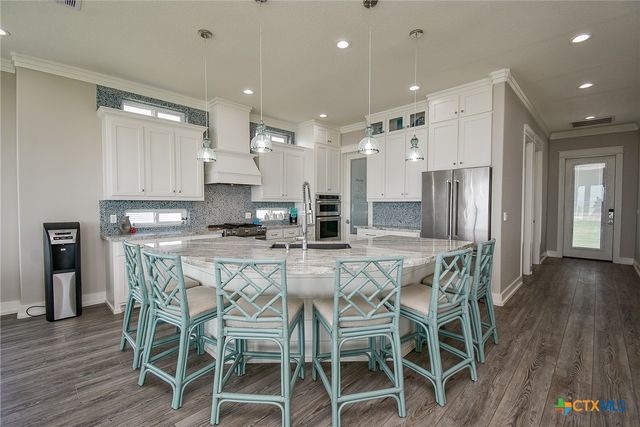 3125 Bay Ridge Drive, Palacios, TX 77465