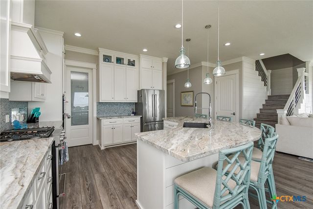 3125 Bay Ridge Drive, Palacios, TX 77465