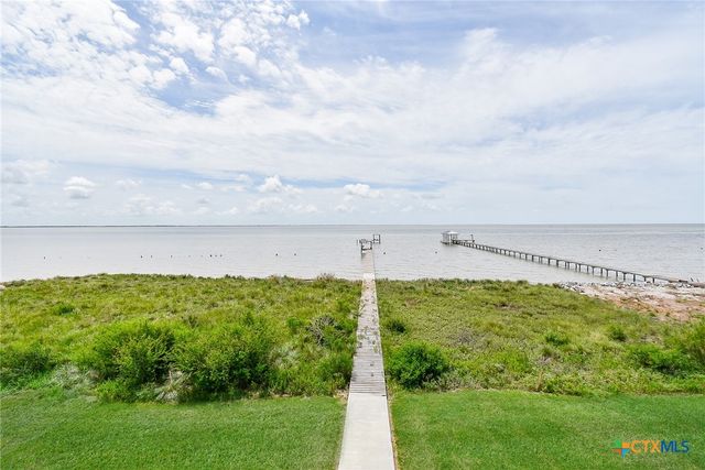 3125 Bay Ridge Drive, Palacios, TX 77465
