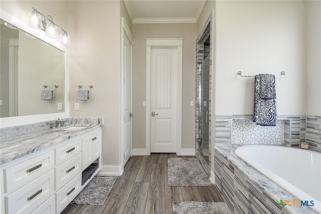 3125 Bay Ridge Drive, Palacios, TX 77465