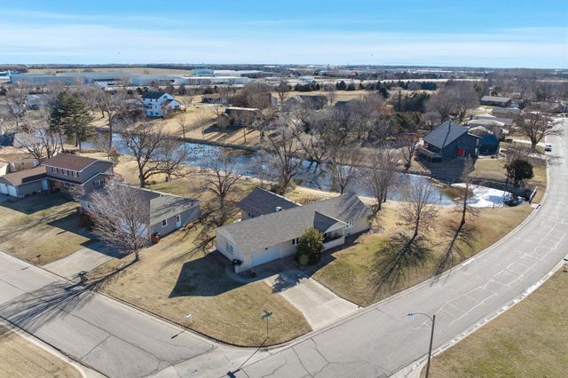 500 Rolling Hills, Newton, KS 67114