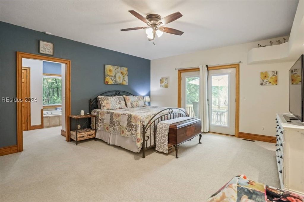 Image 16 of property listing at 3481 Sand Hills Rd, Garnett, SC 29922