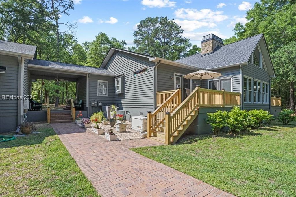 Image 25 of property listing at 3481 Sand Hills Rd, Garnett, SC 29922