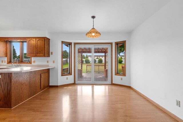 W2527 SKYVIEW COURT, Appleton, WI 54915