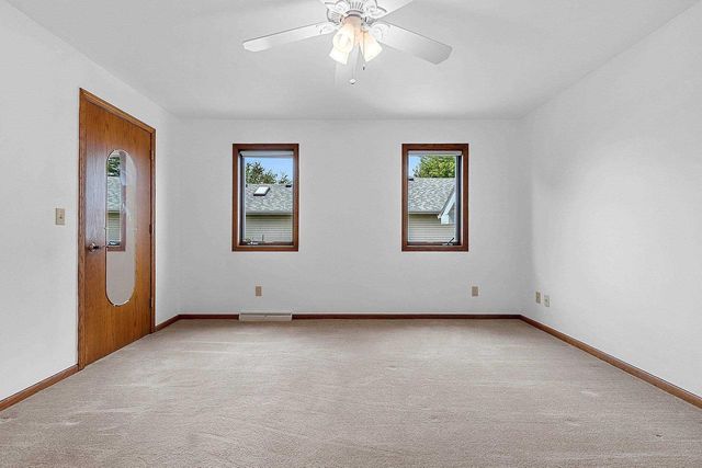 W2527 SKYVIEW COURT, Appleton, WI 54915