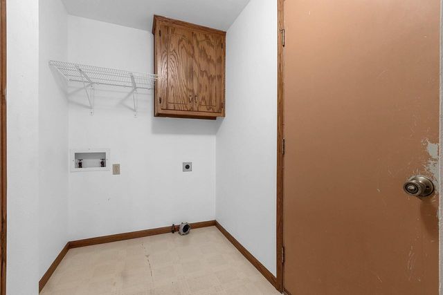 W2527 SKYVIEW COURT, Appleton, WI 54915