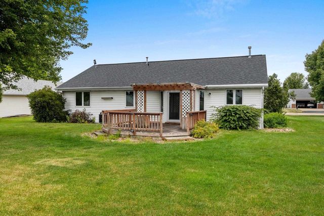 W2527 SKYVIEW COURT, Appleton, WI 54915