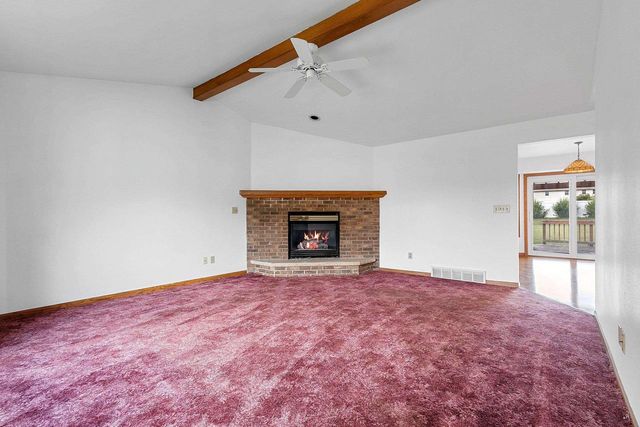 W2527 SKYVIEW COURT, Appleton, WI 54915