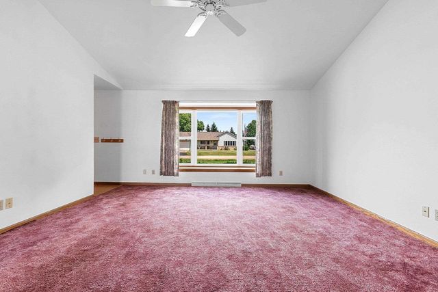 W2527 SKYVIEW COURT, Appleton, WI 54915
