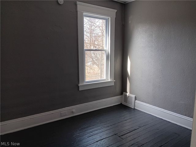 1124 E 114th Street, Cleveland, OH 44108