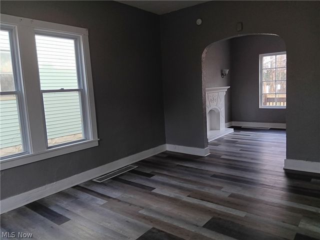 1124 E 114th Street, Cleveland, OH 44108