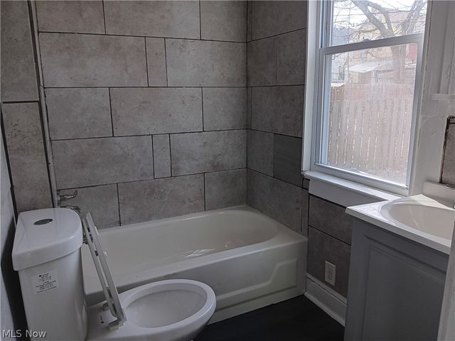 1124 E 114th Street, Cleveland, OH 44108