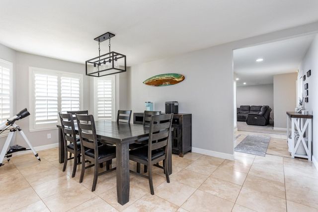 2605 Konynenburg Ln, Modesto, CA 95356