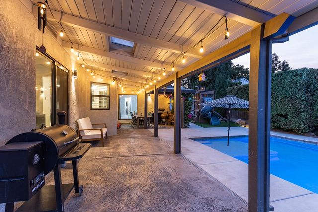 2605 Konynenburg Ln, Modesto, CA 95356
