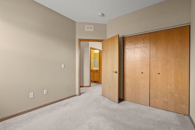 1534 W Cadillac Circle, Romeoville, IL 60446