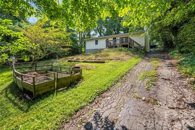 107 Wilshire Drive, Asheville, NC 28806