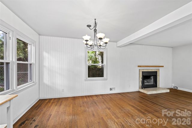 107 Wilshire Drive, Asheville, NC 28806
