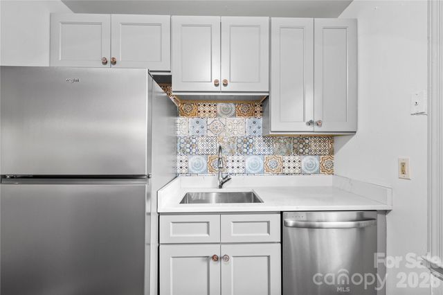 107 Wilshire Drive, Asheville, NC 28806