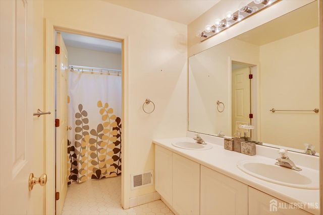 2 Devon Drive, East Brunswick, NJ 08816
